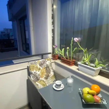 Sea Sunrise Apartmán *